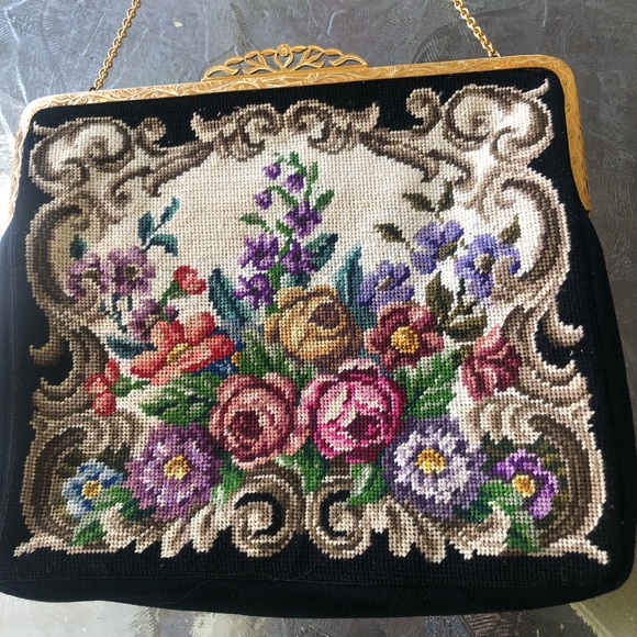 Vintage Floral Tapestry Embroidered Purse Bag Victorian Cottagecore Grannycore - Picture 3 of 9